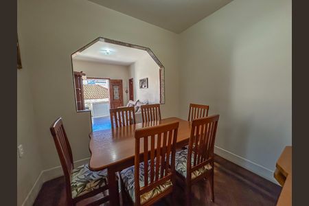 Casa à venda com 168m², 3 quartos e sem vagaSala de Jantar