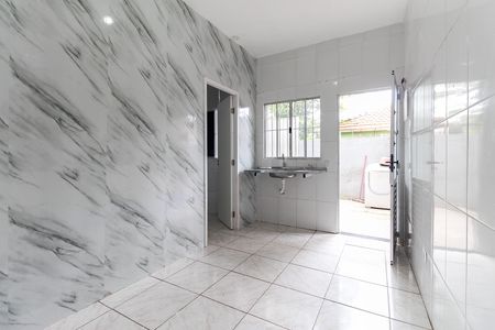 Cozinha de casa para alugar com 1 quarto, 42m² em Cidade Nova São Miguel, São Paulo