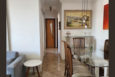 Apartamento à venda com 73m², 3 quartos e 1 vaga Apartamento à venda com 73m², 3 quartos e 1 vagaSala