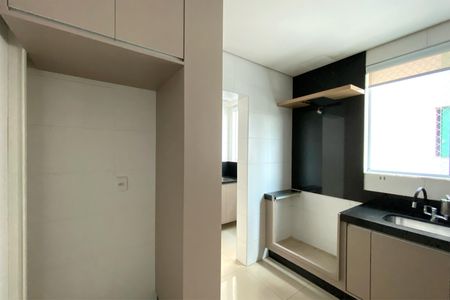 Apartamento à venda com 86m², 3 quartos e 2 vagasCozinha