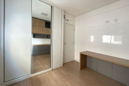 Apartamento à venda com 86m², 3 quartos e 2 vagasQuarto 