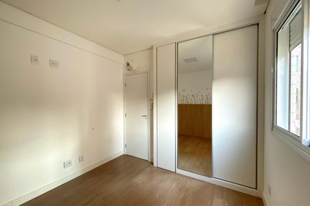Apartamento à venda com 86m², 3 quartos e 2 vagasQuarto 2