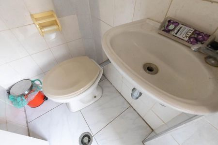 Apartamento à venda com 74m², 2 quartos e 1 vagaBanheiro de Serviço