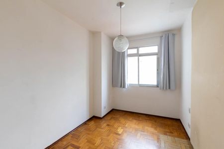 Apartamento à venda com 74m², 2 quartos e 1 vagaQuarto 2