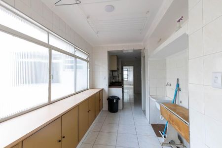 Apartamento à venda com 74m², 2 quartos e 1 vagaÁrea de Serviço