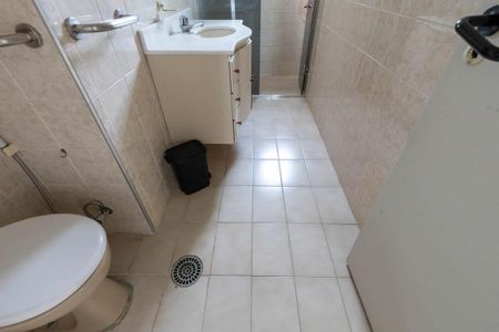 Apartamento à venda com 74m², 2 quartos e 1 vagaBanheiro