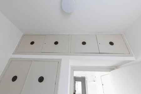 Apartamento à venda com 74m², 2 quartos e 1 vagaQuarto de Serviço