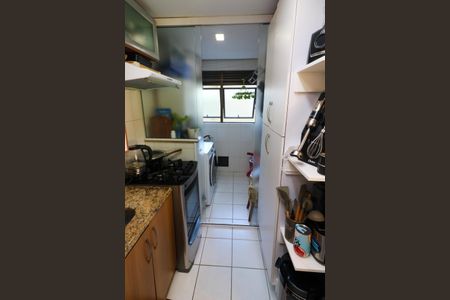 Apartamento à venda com 74m², 2 quartos e 1 vagaCozinha