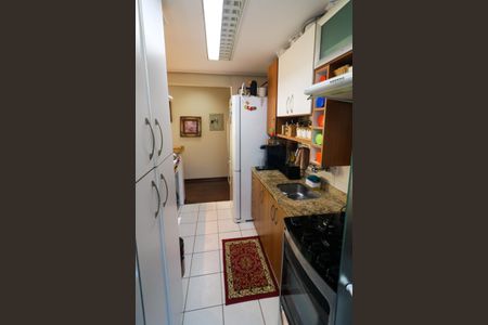 Apartamento à venda com 74m², 2 quartos e 1 vagaCozinha