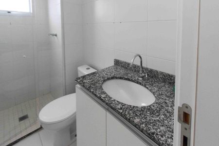 Apartamento à venda com 78m², 2 quartos e 2 vagas Apartamento à venda com 78m², 2 quartos e 2 vagasBanheiro da Suíte