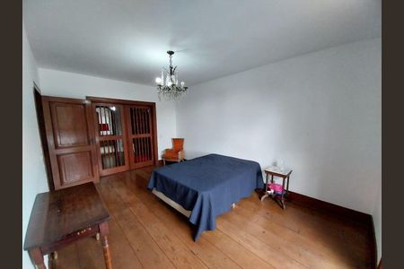 Casa à venda com 4 quartos, 544m² em Jardim Guedala, São Paulo