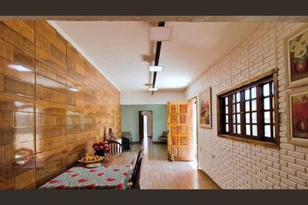 Casa à venda com 5 quartos, 170m² em Super Quadra Morumbi, São Paulo