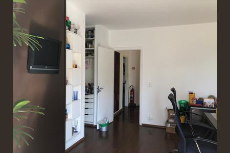 Casa à venda com 6 quartos, 790m² em Fazenda Morumbi, São Paulo