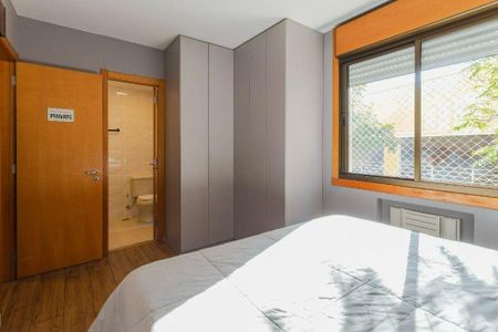 Apartamento à venda com 2 quartos, 72m² em Passo d’Areia, Porto Alegre