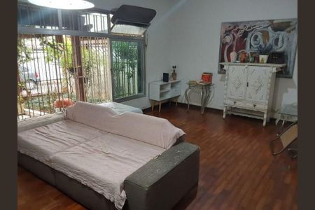 Casa à venda com 2 quartos, 130m² em Ferreira, São Paulo
