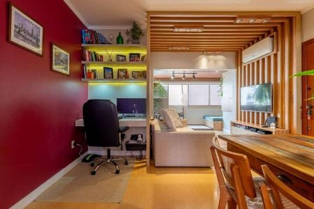 Apartamento à venda com 2 quartos, 83m² em Mont’Serrat, Porto Alegre