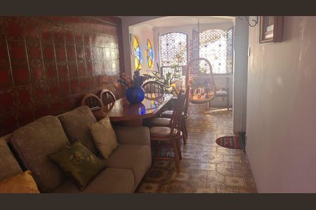 Casa à venda com 3 quartos, 272m² em Vila Santana, São Paulo