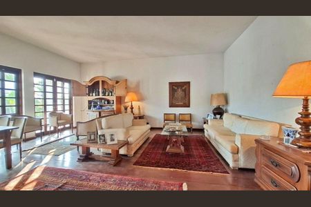 Casa à venda com 4 quartos, 515m² em Jardim Guedala, São Paulo