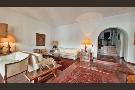 Casa à venda com 4 quartos, 515m² em Jardim Guedala, São Paulo