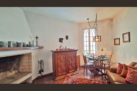 Casa à venda com 4 quartos, 515m² em Jardim Guedala, São Paulo