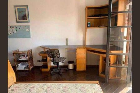 Casa à venda com 4 quartos, 362m² em Parque dos Passaros, São Bernardo do Campo