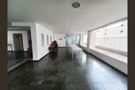 Apartamento à venda com 3 quartos, 162m² em Vila Uberabinha, São Paulo