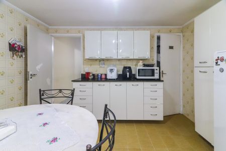 Casa à venda com 130m², 3 quartos e 1 vagaCozinha 