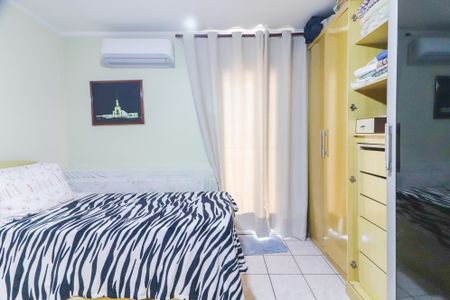 Casa à venda com 130m², 3 quartos e 1 vagaSuite 02