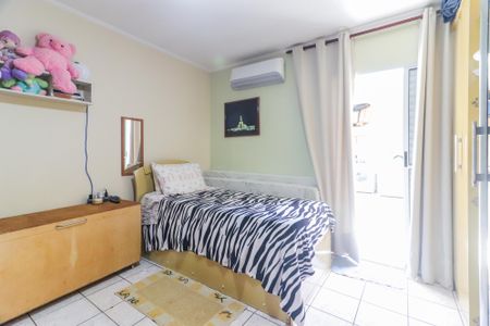 Casa à venda com 130m², 3 quartos e 1 vagaSuite 02