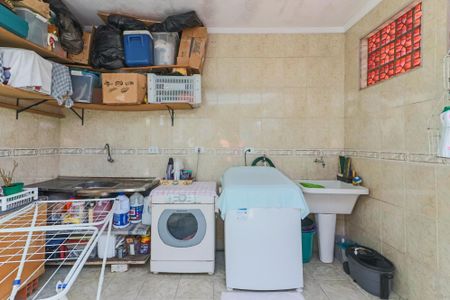 Casa à venda com 130m², 3 quartos e 1 vagaLavanderia