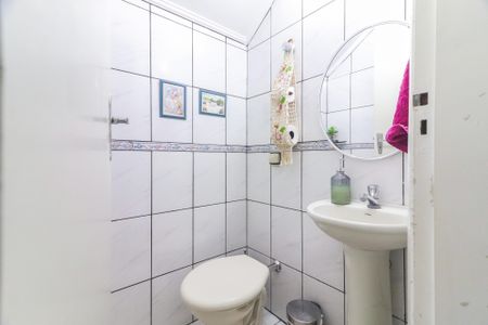 Casa à venda com 130m², 3 quartos e 1 vagaLavabo