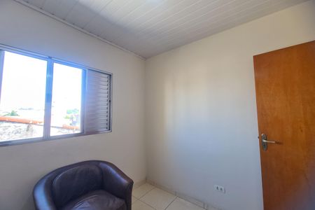 Casa à venda com 213m², 3 quartos e 3 vagas Casa à venda com 213m², 3 quartos e 3 vagasQuarto 2