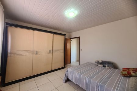 Casa à venda com 213m², 3 quartos e 3 vagas Casa à venda com 213m², 3 quartos e 3 vagasQuarto 2