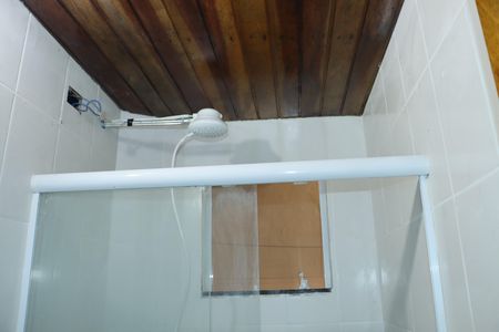 Banheiro de casa para alugar com 2 quartos, 50m² em Jardim do Engenho, Cotia