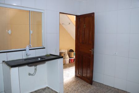 Sala/Cozinha de casa para alugar com 2 quartos, 50m² em Jardim do Engenho, Cotia