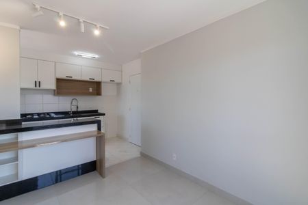 Sala de apartamento para alugar com 2 quartos, 42m² em Vila Galvão, Guarulhos