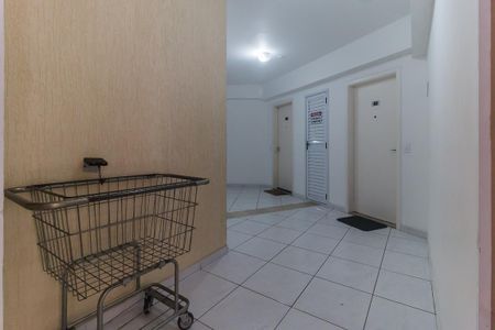 Apartamento para alugar com 69m², 2 quartos e 1 vagaÁrea comum