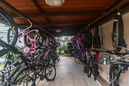 Apartamento para alugar com 69m², 2 quartos e 1 vagaÁrea comum