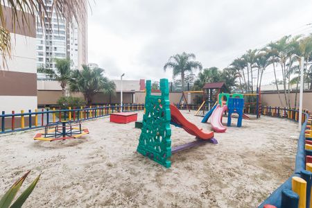 Apartamento para alugar com 69m², 2 quartos e 1 vagaÁrea comum - Playground
