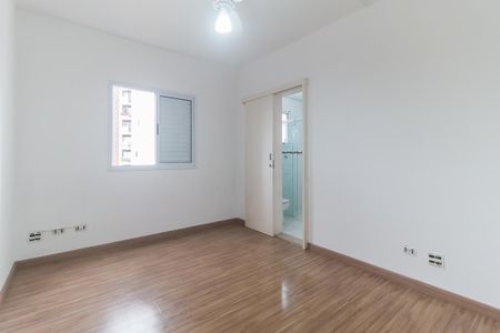 Apartamento para alugar com 69m², 2 quartos e 1 vagaSuíte 1