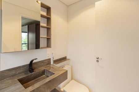 Apartamento à venda com 70m², 1 quarto e 2 vagasBanheiro da Suíte 1