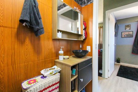 Apartamento à venda com 42m², 2 quartos e 1 vaga Apartamento à venda com 42m², 2 quartos e 1 vagaBanheiro