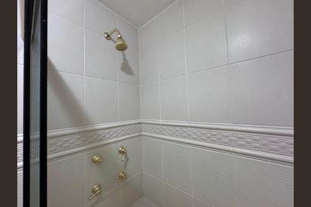 Apartamento para alugar com 220m², 4 quartos e 2 vagasBanheiro da Suíte 1