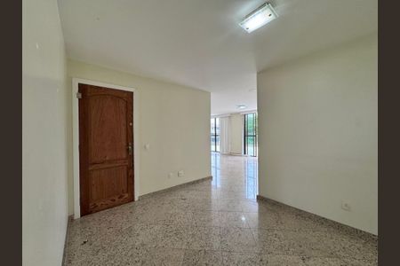 Apartamento para alugar com 220m², 4 quartos e 2 vagasSala
