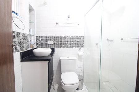 Casa à venda com 125m², 3 quartos e 2 vagasBanheiro Social