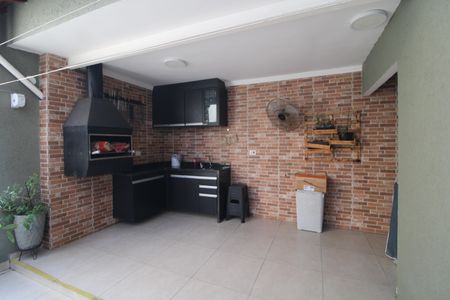 Casa à venda com 125m², 3 quartos e 2 vagasChurrasqueira