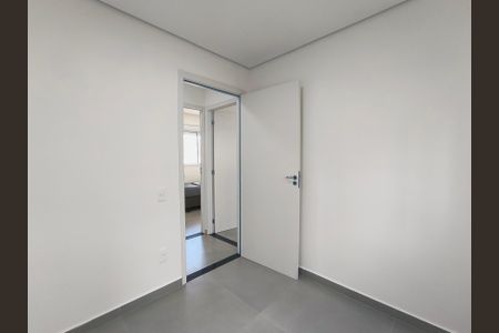 Apartamento à venda com 54m², 3 quartos e 1 vagaQuarto 2