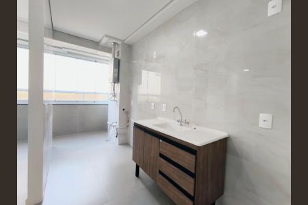 Apartamento à venda com 54m², 3 quartos e 1 vagaCozinha e Área de Serviço