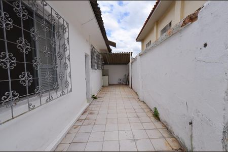 Casa à venda com 294m², 2 quartos e 2 vagas Casa à venda com 294m², 2 quartos e 2 vagasÁrea de Serviço