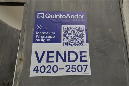 Casa à venda com 294m², 2 quartos e 2 vagas Casa à venda com 294m², 2 quartos e 2 vagasPlaca Instalada 26-09-25-VSMW-196